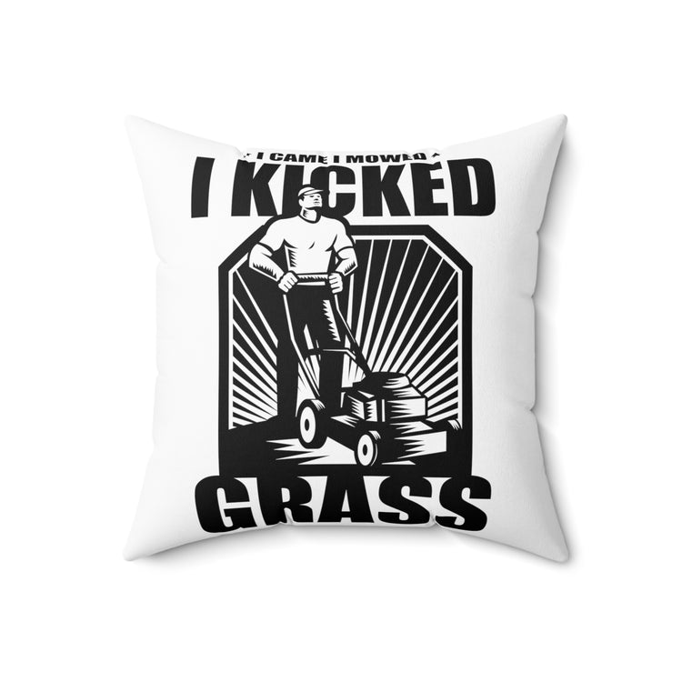 Novelty Comical Cutting Grassland Bunchgrass Enthusiast Spun Polyester Square Pillow