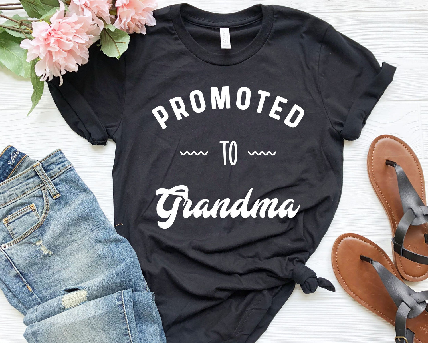 Promoted To Grandma New Grandma Gift - Teegarb
