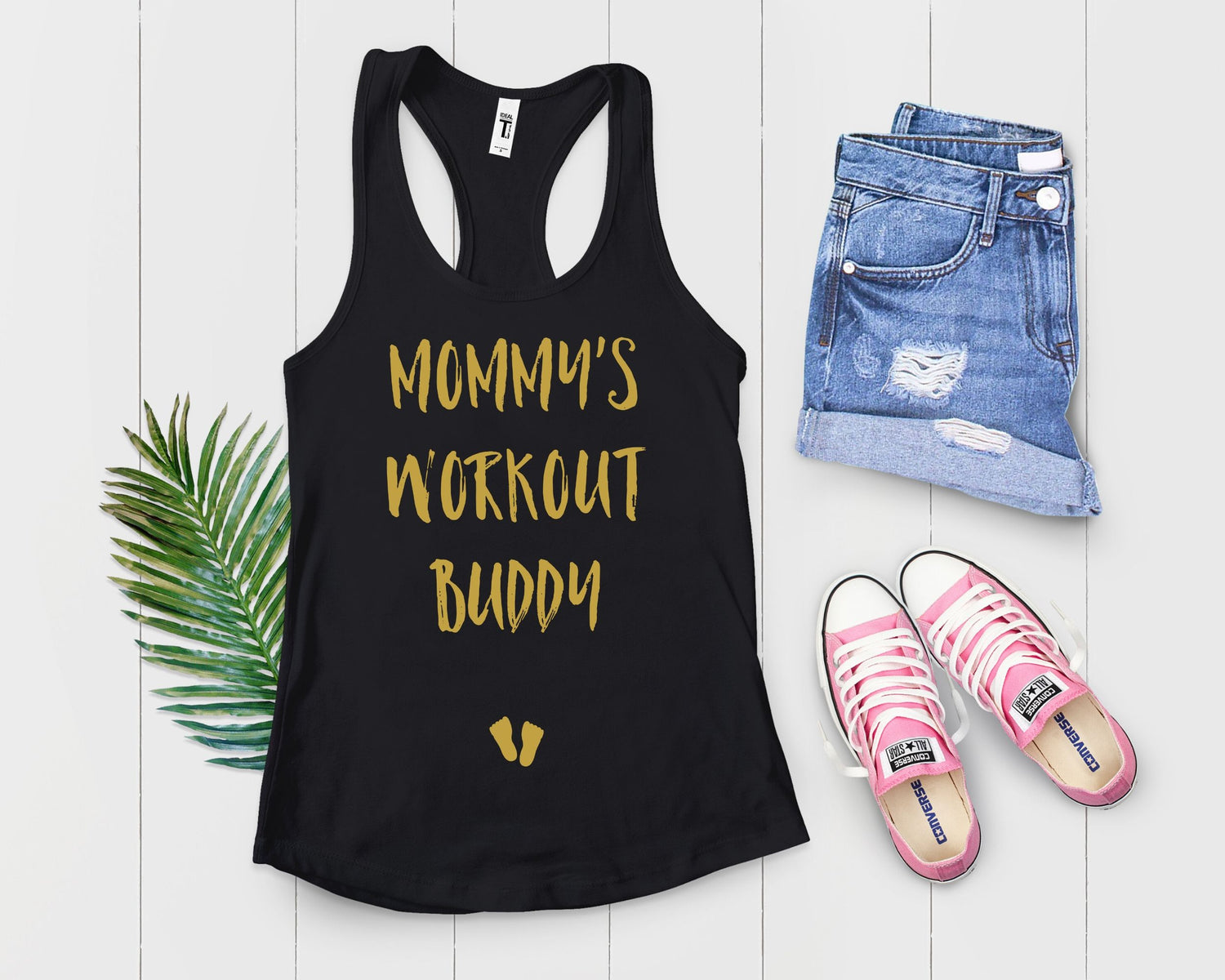Mommy's Workout Buddy Baby Announcement Tank Top - Teegarb